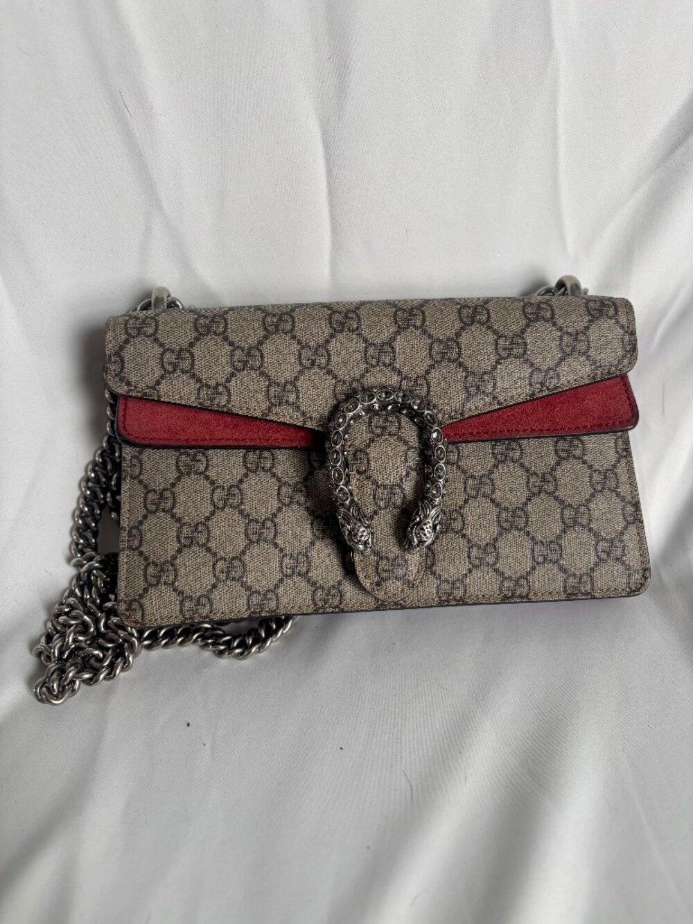 Gucci Dionysus GG Supreme Bag